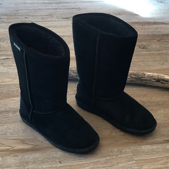 Youth Black BearPaw Winter Boots - Picture 2 of 16